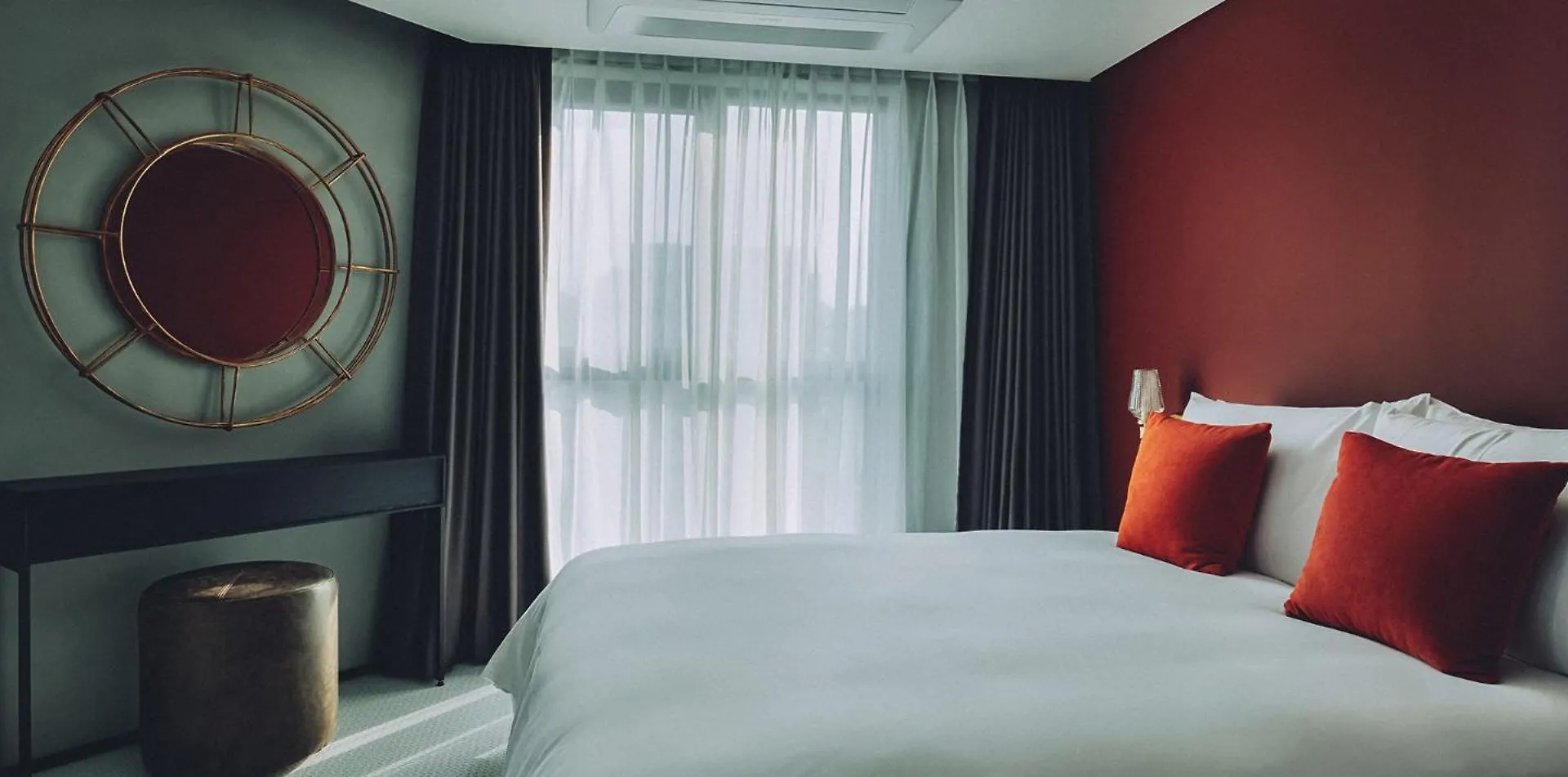 Hotel Alice And Trunk Jeju