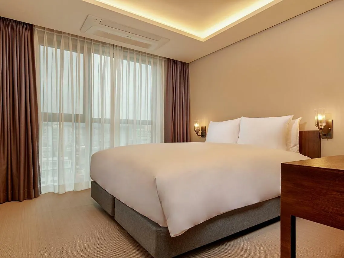 ****  Hotel Alice And Trunk Jeju South Korea